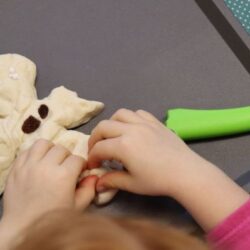 Grittibänz dekorieren